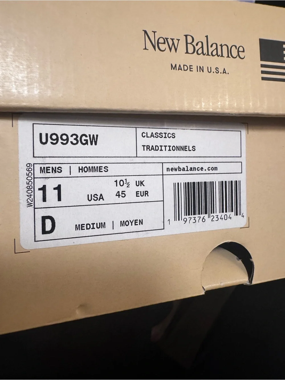 New balance 993 chive size 11. New in box